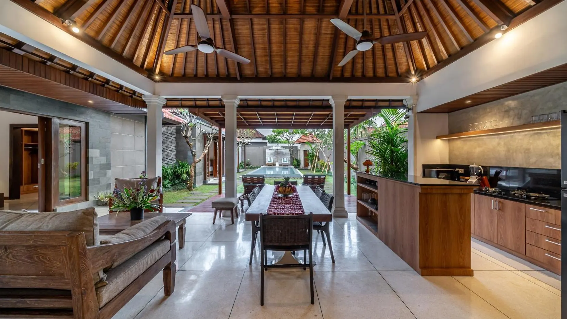 סמיניאק Villa Md 2 Stylish 3 Bedroom W/ Sunny Pool At Prime Eat Street 0*,  אינדונזיה