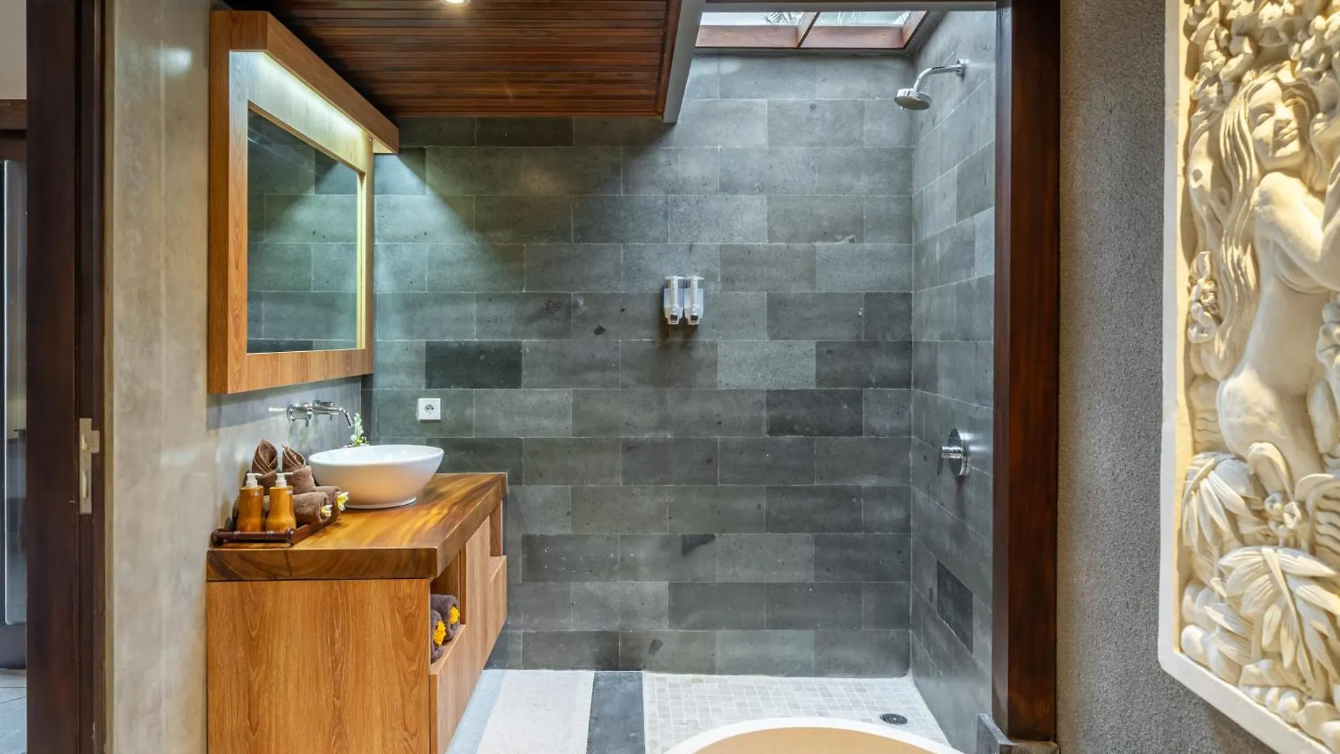סמיניאק Villa Md 2 Stylish 3 Bedroom W/ Sunny Pool At Prime Eat Street